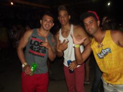 Oktober 10 Anos